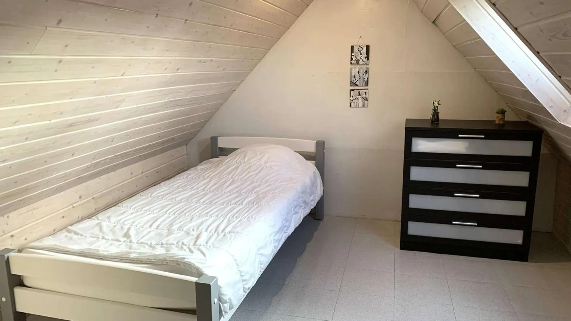 Maison Avec Wifi, Veranda, A 320M De La Mer Et A 500M De La Plage, A Tregastel - Fr-1-368-408 Frankrike